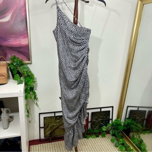 New CINQ À SEPT Christel One-shoulder Asymmetric Silk Midi Dress In Ivory/ Navy - Picture 6 of 15